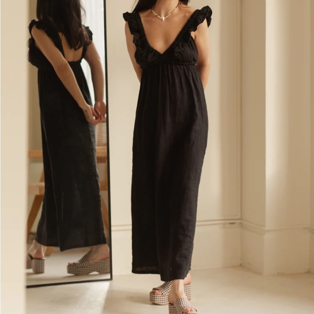 Black Sustainable Linen Maxi Dress